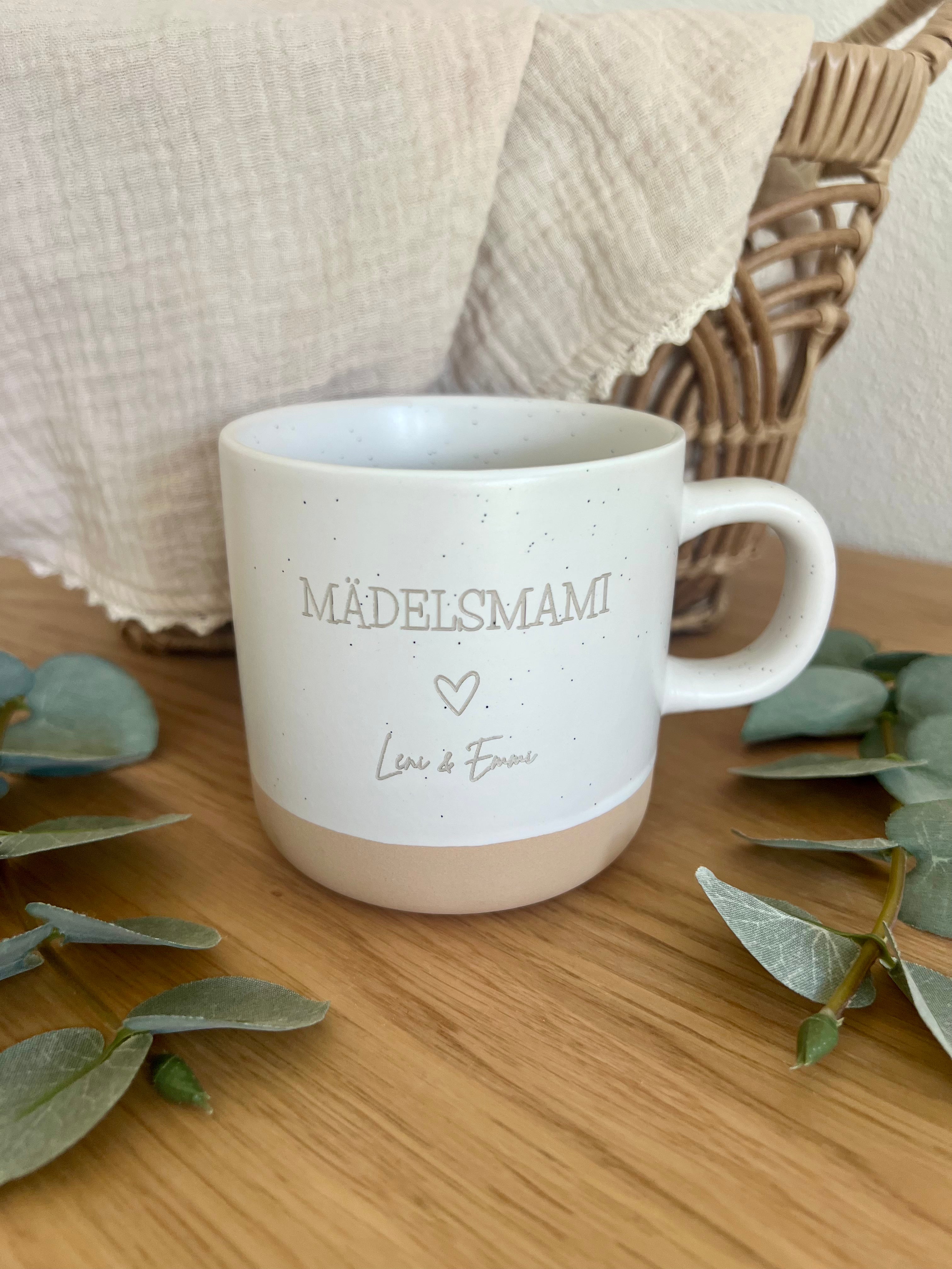 Mädelsmami Tasse aus Keramik, Becher, Kaffeetasse, Geschenk Mädchenmam – Perlentraum